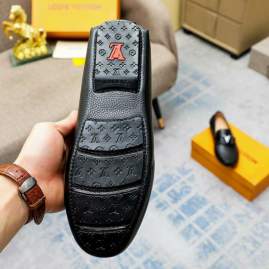 Picture of Louis Vuitton Shoes _SKULVsz38-45mnf021311926